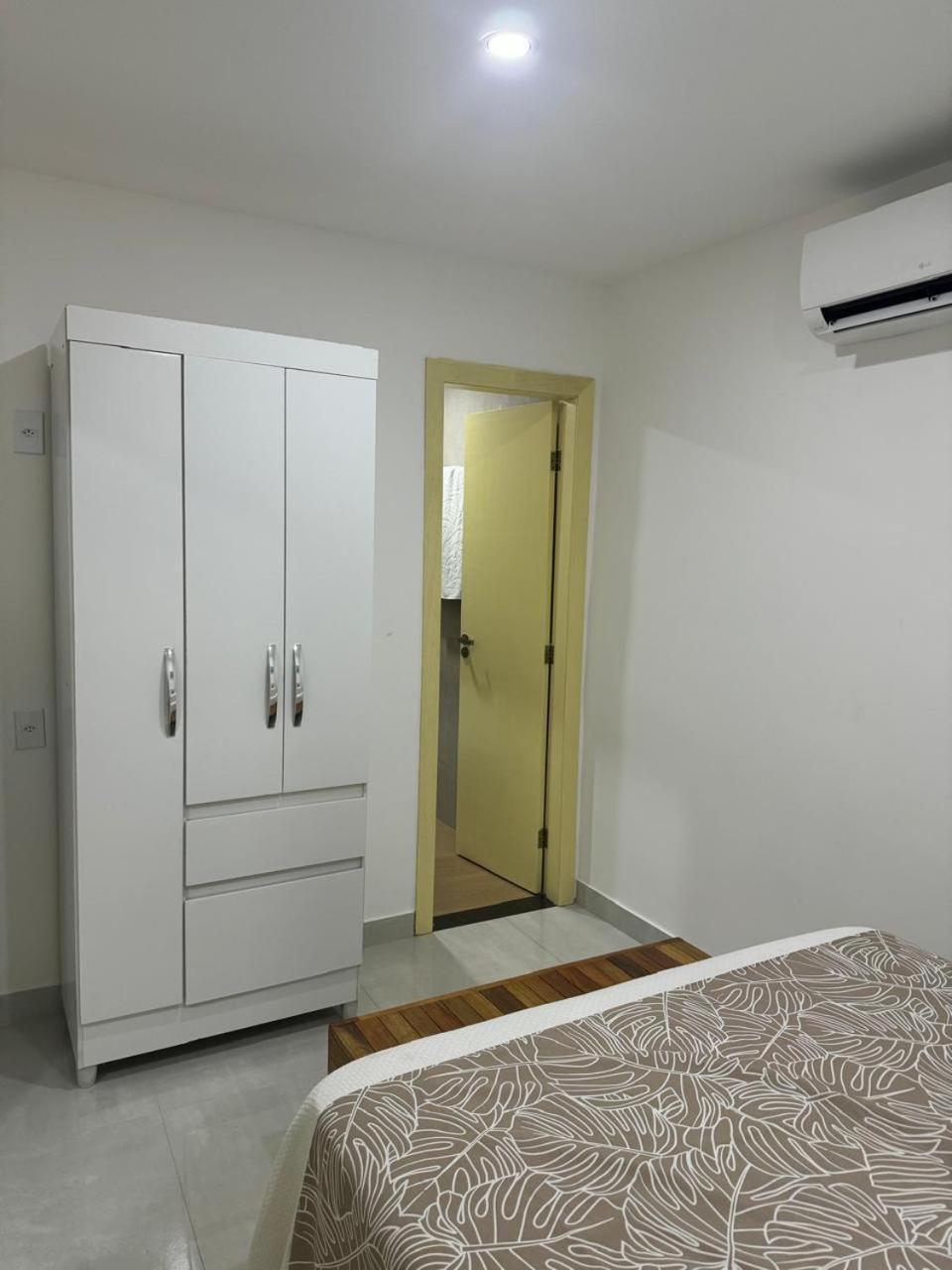Apartment Moderno 8 *